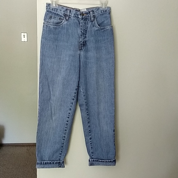 Vintage Denim - ♥️5/$25 Vintage Bill Blass easy fit jeans